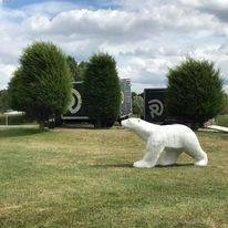 Transport d'oeuvre d'art � Rennes de l'Ours Pompn hommage � Michel Audiard